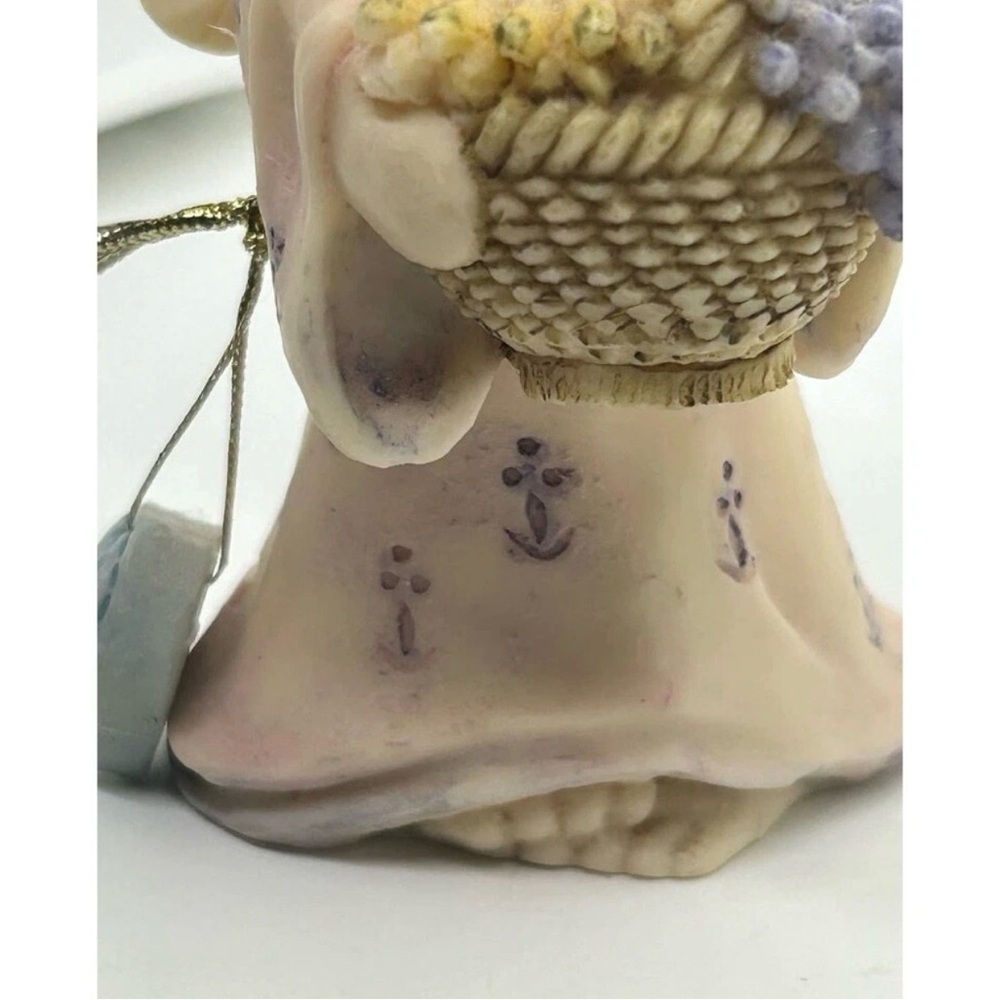 Vintage Unique Ceramic Angel Figurine with Thank You Heart Creepy Decor Odd - Picture 3 of 10